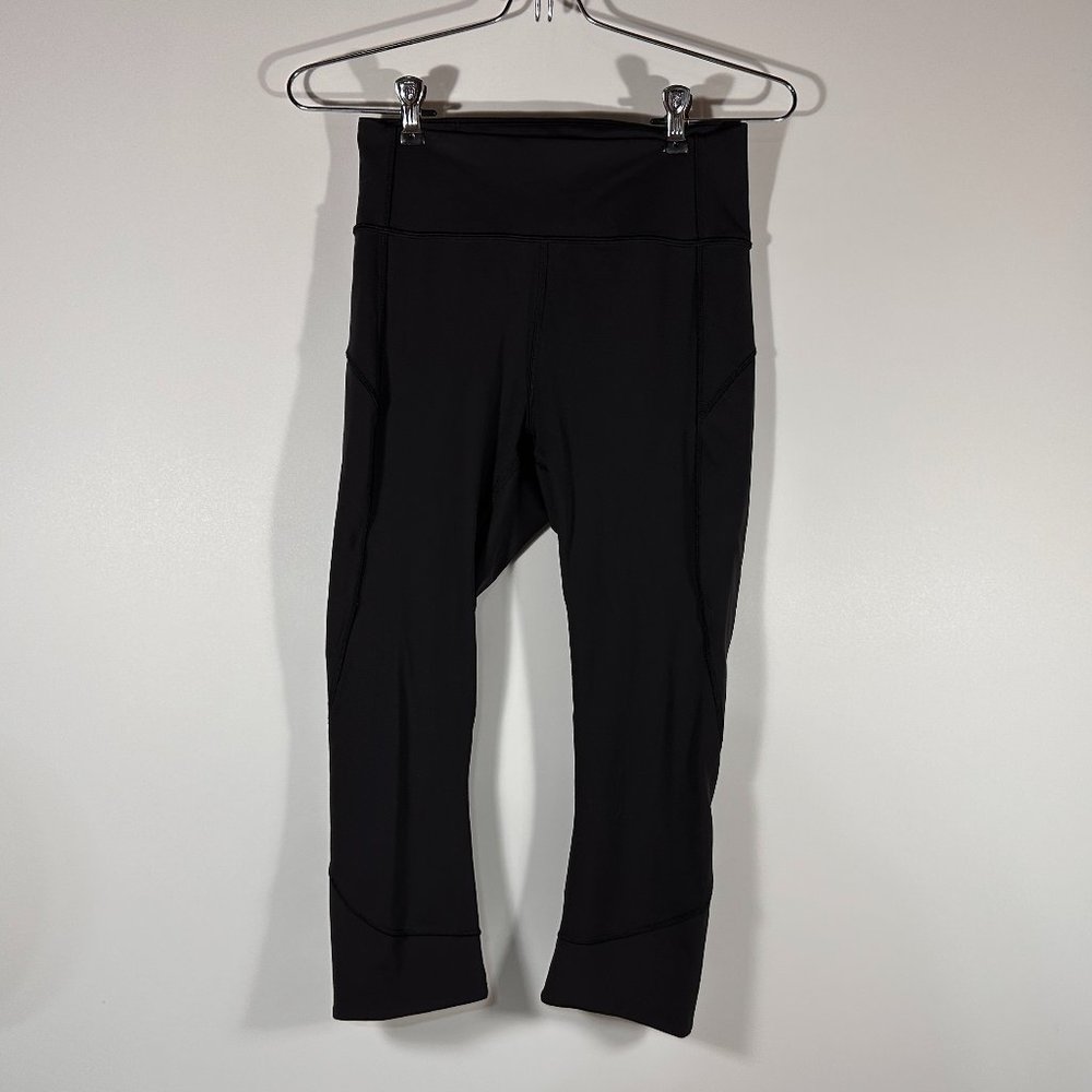 Lululemon In Movement Crop Everlux 19" Black Leggings Women Size 6